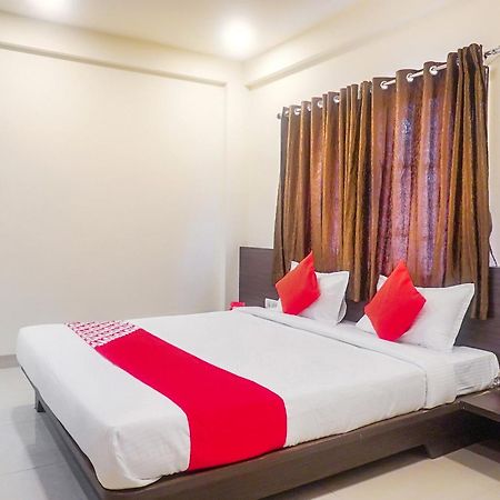 Hotel O Paradise Inn Talegaon Dabhade Esterno foto