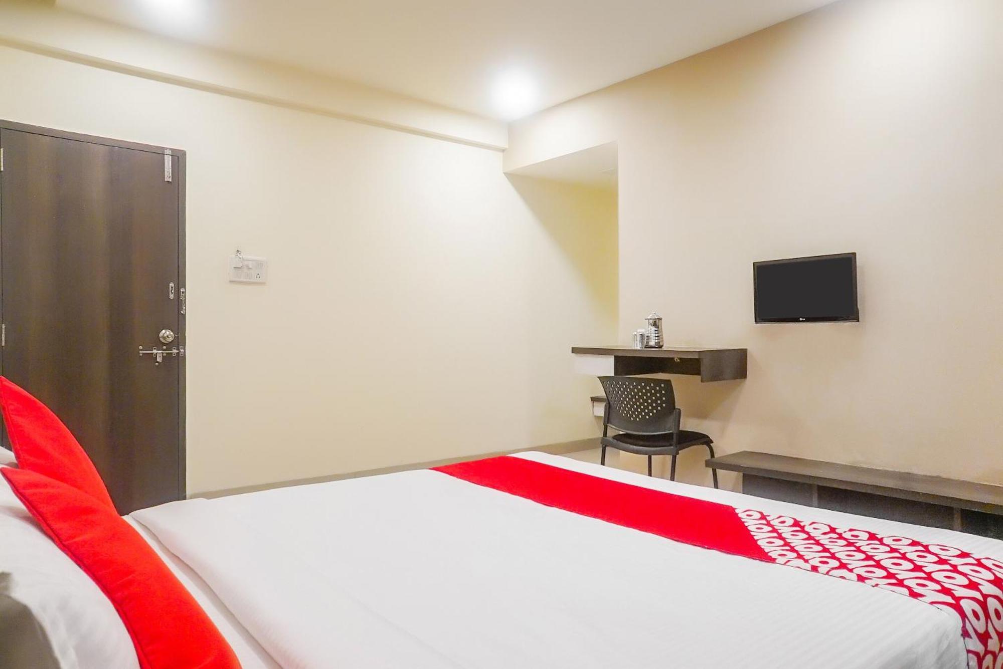 Hotel O Paradise Inn Talegaon Dabhade Esterno foto